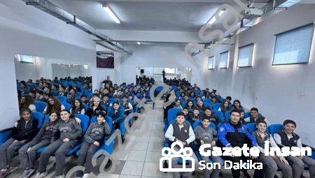 Afyonkarahisar’da Öğrencilere Polislerden Çok Yönlü Güvenlik Eğitimi