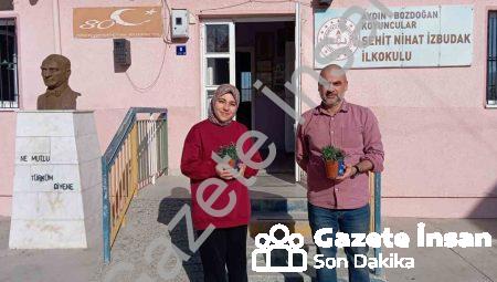 Bozdoğan’da Öğretmenlere Anlamlı Karanfil Hediyesi