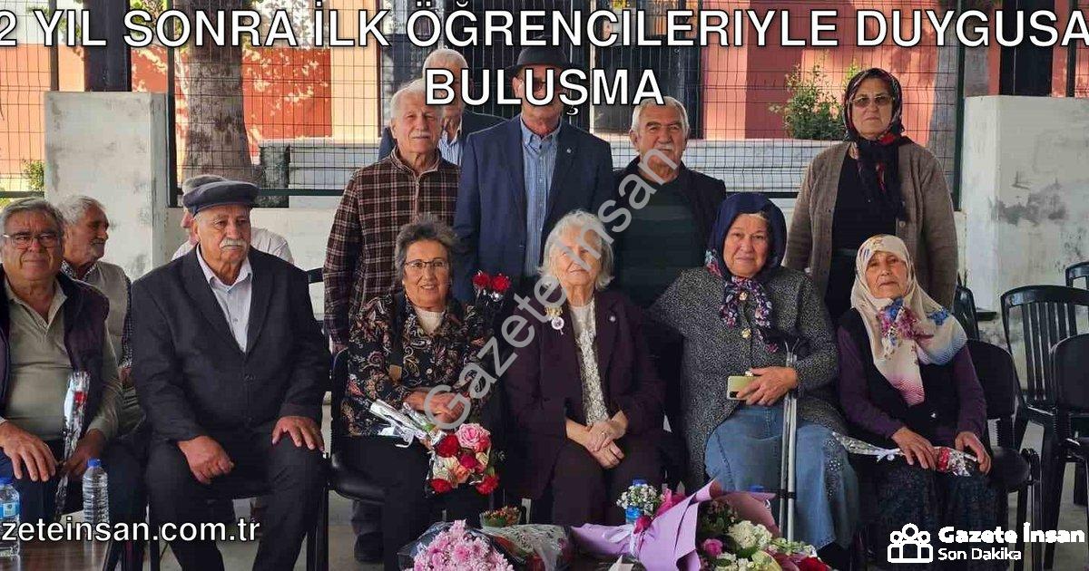 "62 Yıl Sonra İlk Öğrencileriyle Duygusal Buluşma" başlıklı haber için fotorealistik, profesyonel bi