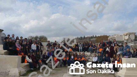 AFAD gönüllüleri Stratonikeia’da tarihle nefes aldı