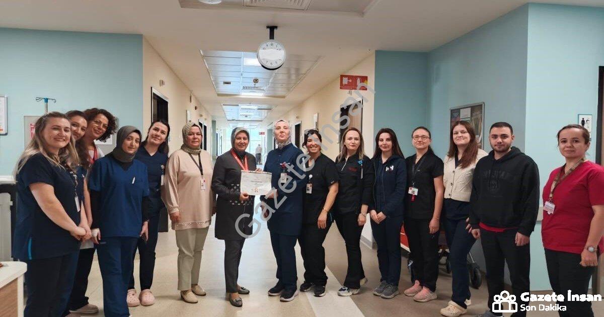 "Kütahya Şehir Hastanesi'nde El Hijyeni Başarısı: Örnek Klinik Ödüllendirildi" başlıklı haber için f