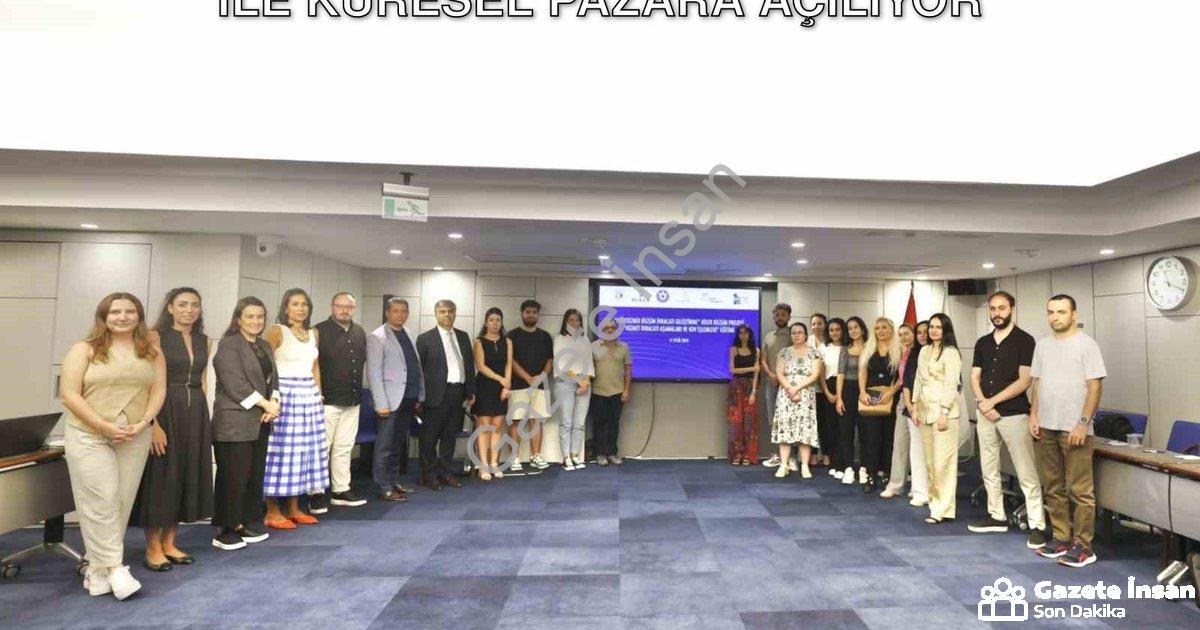 "İzmir Bilişim Sektörü Codexizmir Projesi ile Küresel Pazara Açılıyor" başlıklı haber için fotoreali