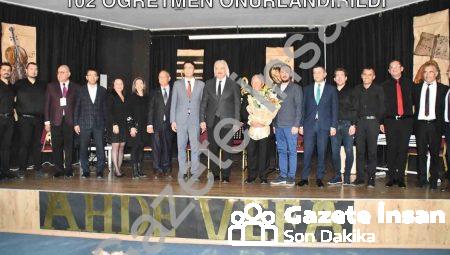 Söke’de Eğitim Çınarlarına Anlamlı Vefa: 102 Öğretmen Onurlandırıldı