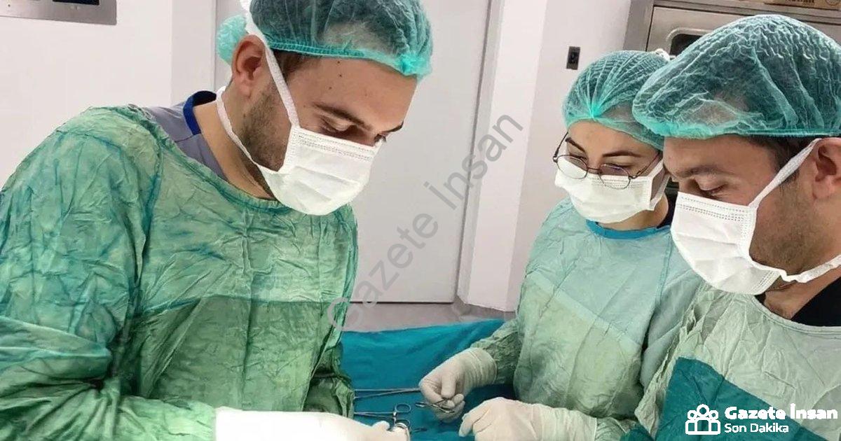 "Şuhut Devlet Hastanesi'nde Tarihi Başarı: İlk Kez Uygulanan Yöntemle Şifa" başlıklı haber için foto